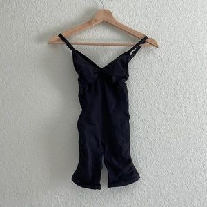 Skims sculpting bodysuit mid thigh with open gusset